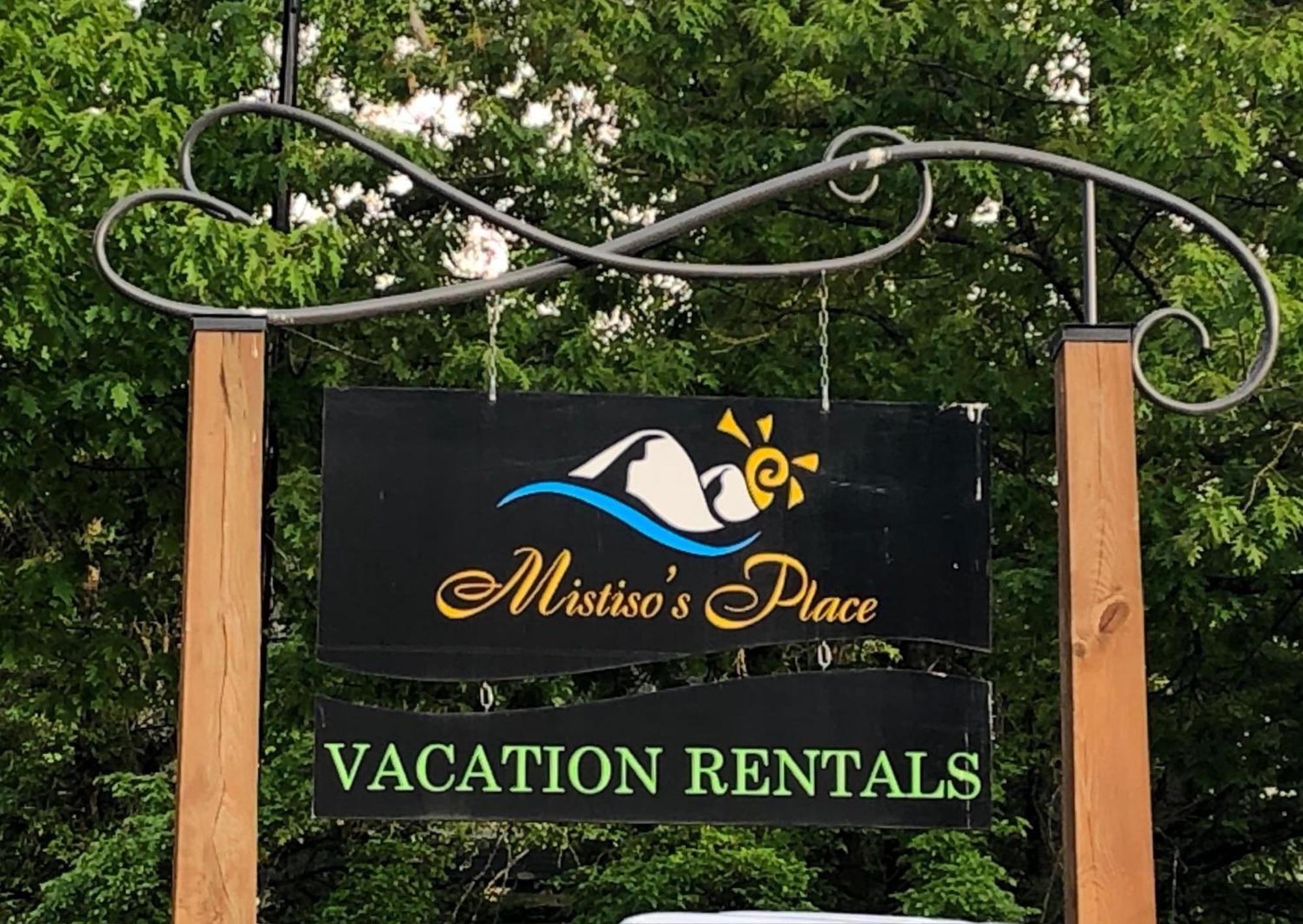 Mistisos Place Vacation Rentals Nelson Exteriör bild